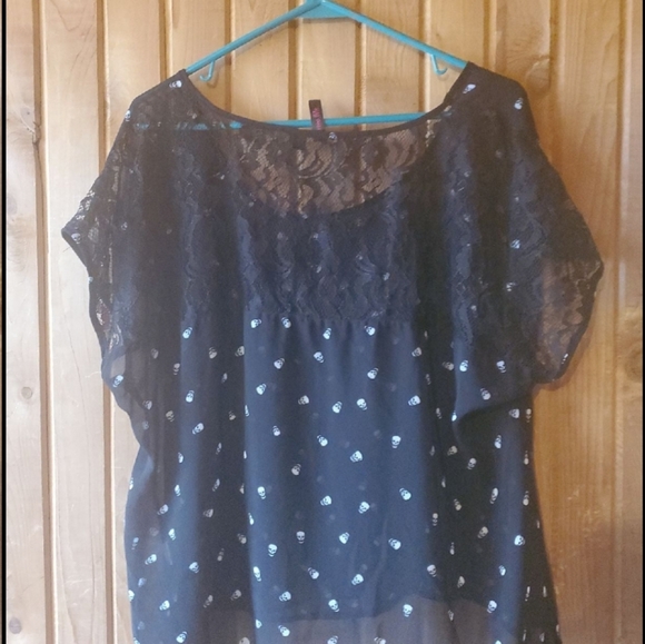 Tattoo Me Skull Top 1x - Picture 3 of 4